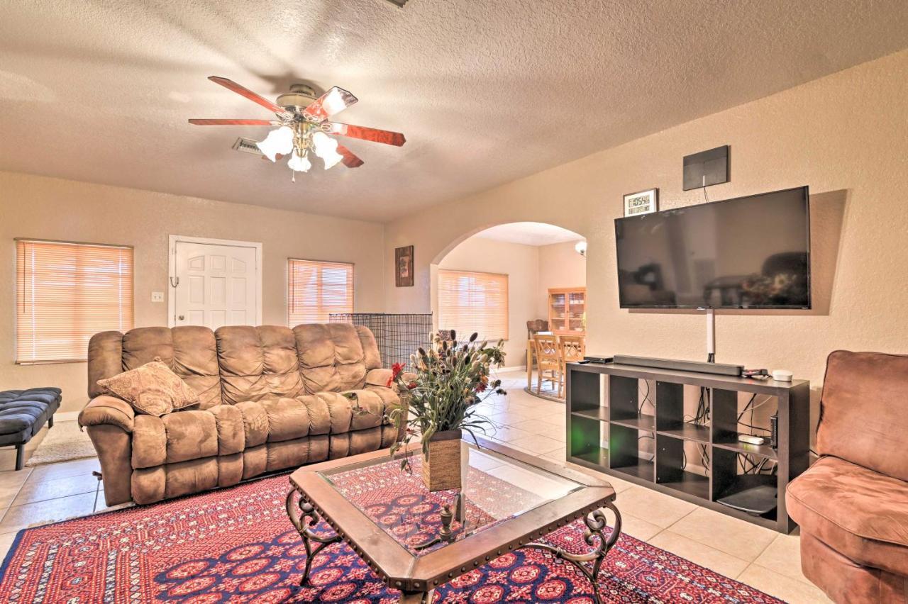 Pet-Friendly Auburndale House With Lake Views! Esterno foto