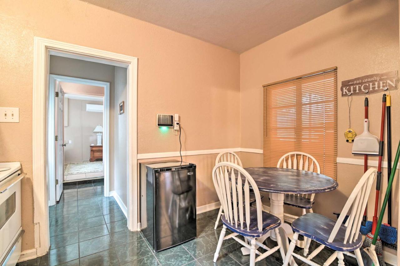Pet-Friendly Auburndale House With Lake Views! Esterno foto
