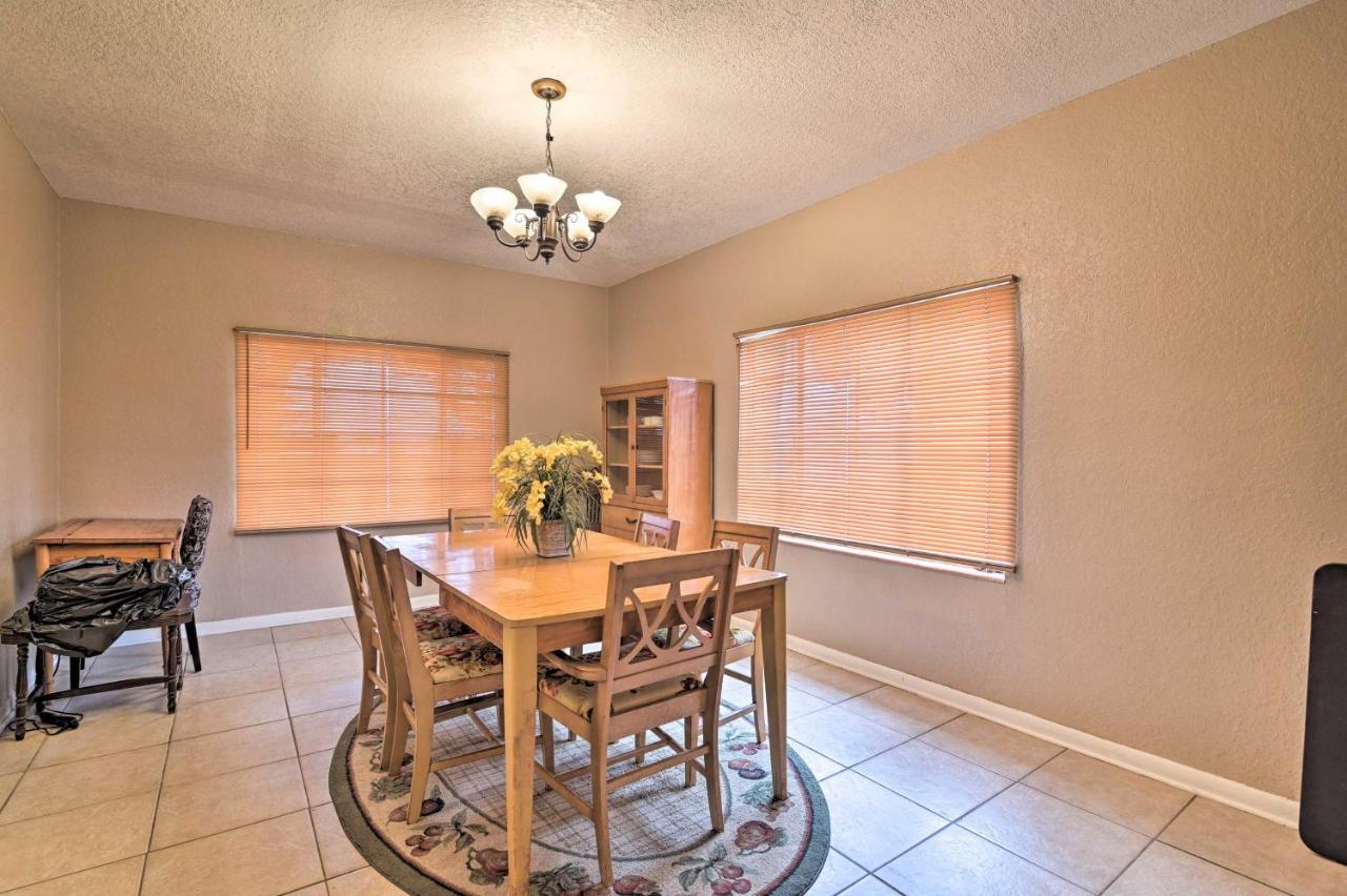 Pet-Friendly Auburndale House With Lake Views! Esterno foto