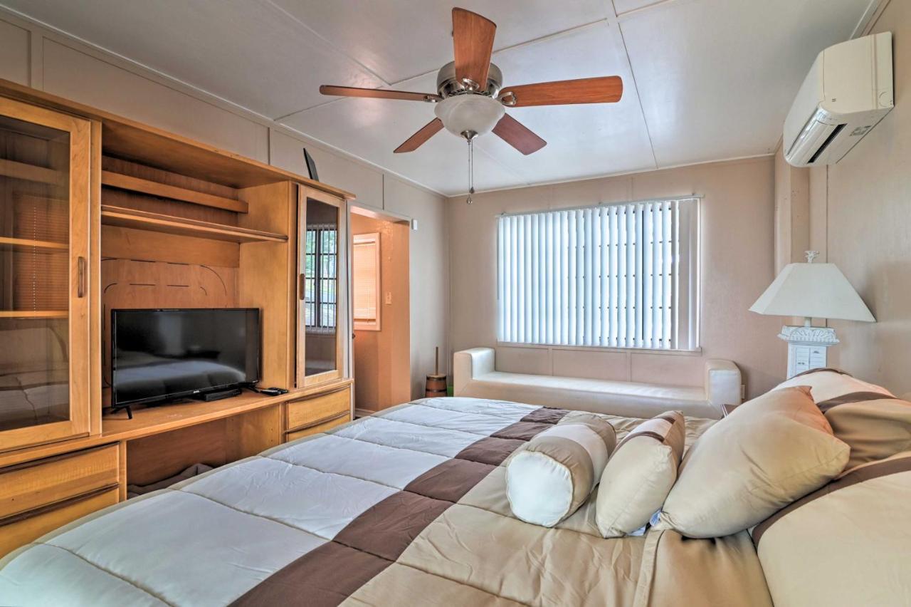 Pet-Friendly Auburndale House With Lake Views! Esterno foto