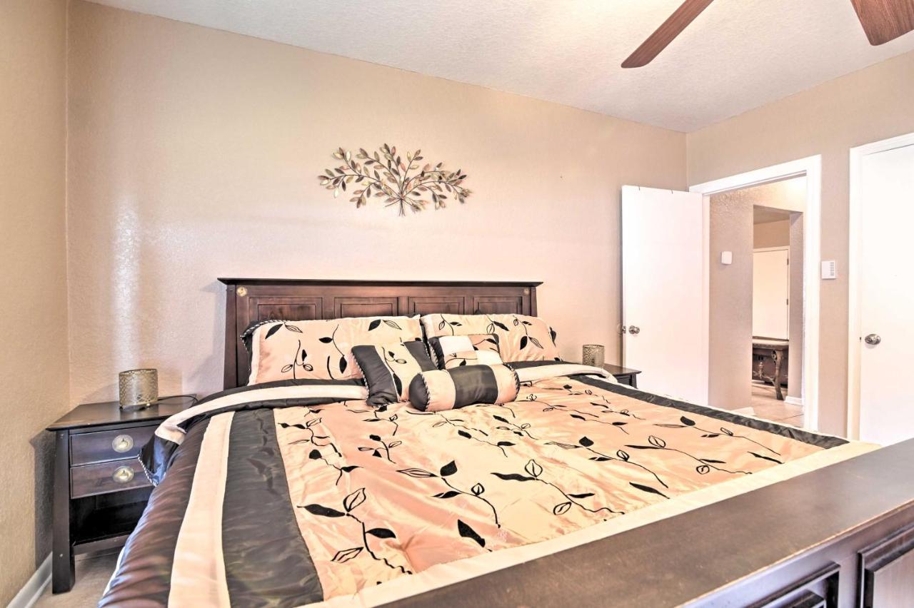 Pet-Friendly Auburndale House With Lake Views! Esterno foto